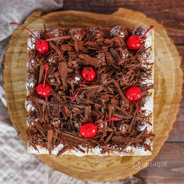 Blackforest Raspberry Mousse Cake