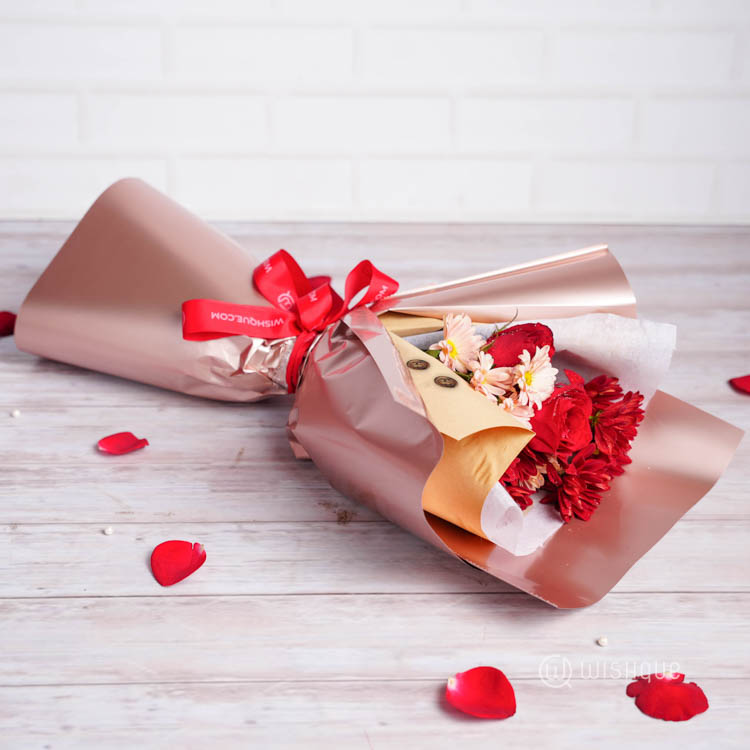 Romeo Classic Fresh Flower Bouquet