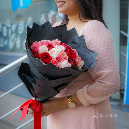 Sweetheart 30 Fresh Roses Bouquet