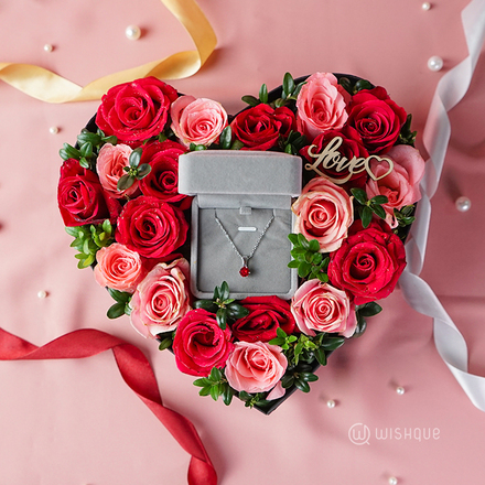 Fresh Roses & Pendant With Love Heart Box - Red