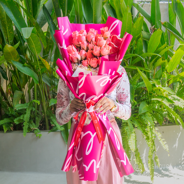 Pink Petal Roses Bouquet With Heart Cookies