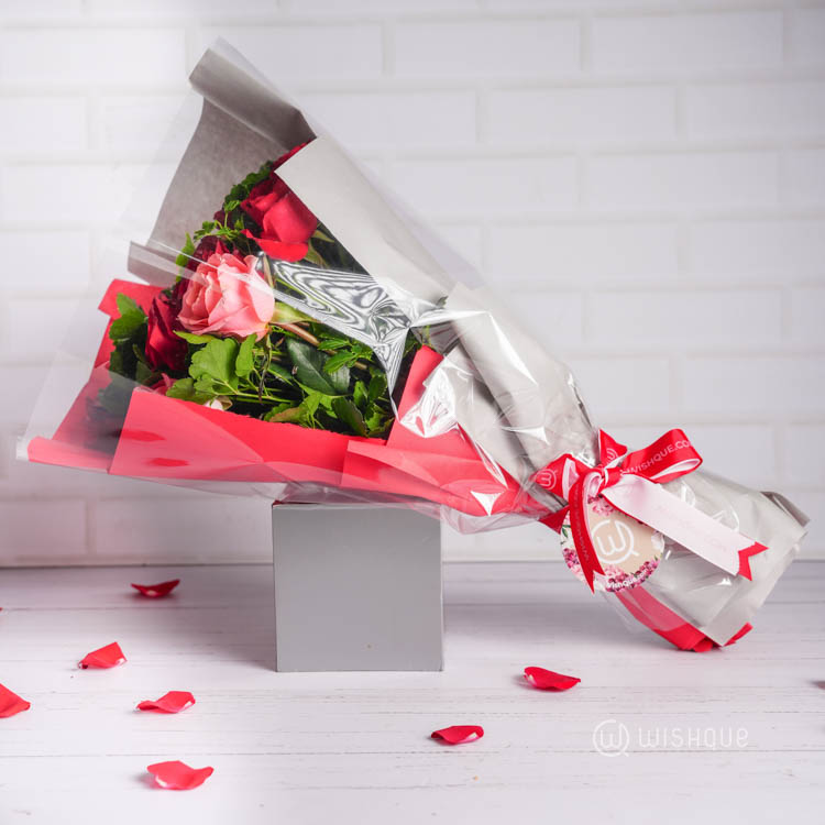 Botanical Blush Roses Flower Bouquet