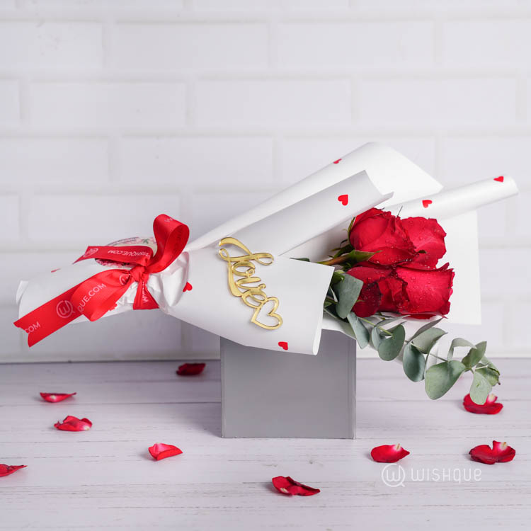 Simply Scarlet Mini Rose Bouquet