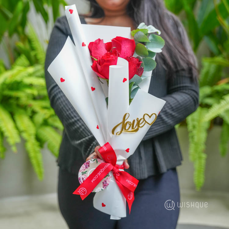 Simply Scarlet Mini Rose Bouquet