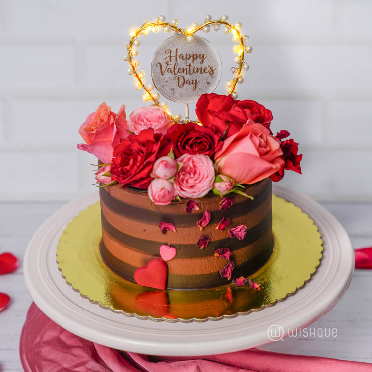 Happy Valentine's Rose Petal Gift Set