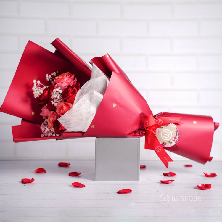 Happy Valentine's Rose Petal Gift Set