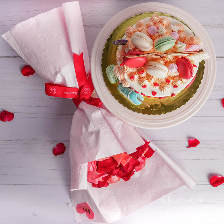 Blushing Romance Gift Set