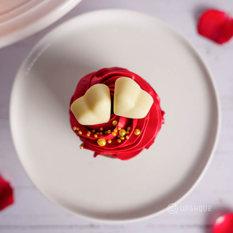 Sweet Crush Berries Cupcake Box of 6