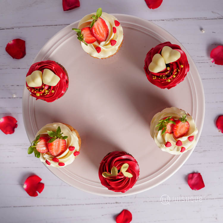 Sweet Crush Berries Cupcake Box of 6