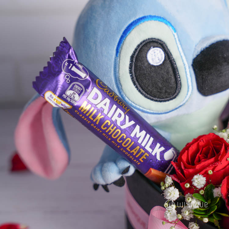 Stitchy Sweethearts Surprise Gift Set