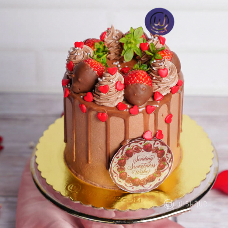 Berry Much In Love Chocolate Cake