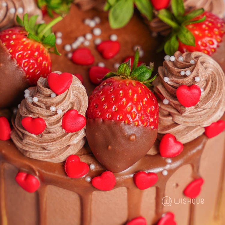 Berry Much In Love Chocolate Cake