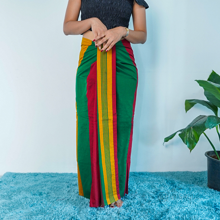 Maroon & Gold Line Avurudu Handloom Lungi