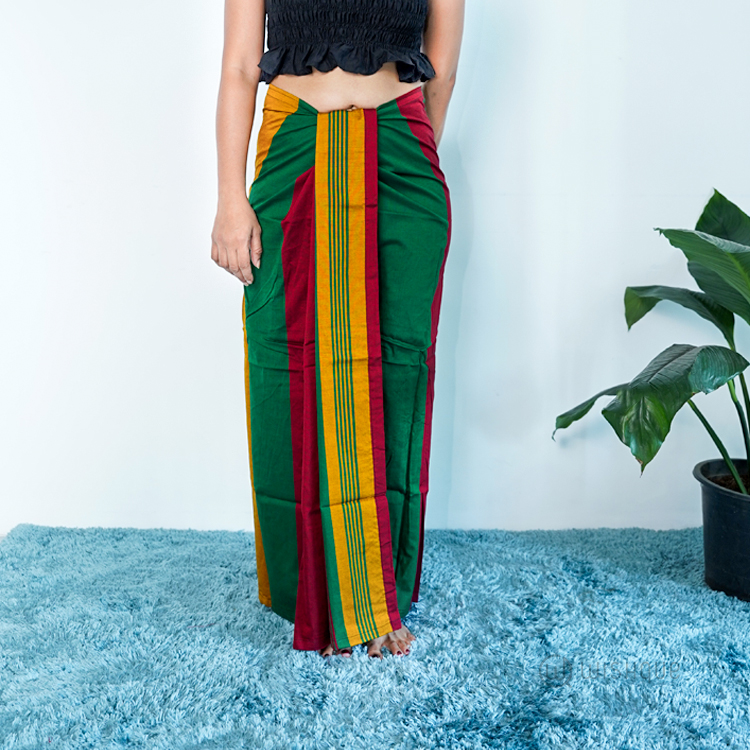 Maroon & Gold Line Avurudu Handloom Lungi