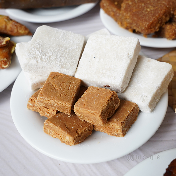 Avurudu Sweet Traditions Box