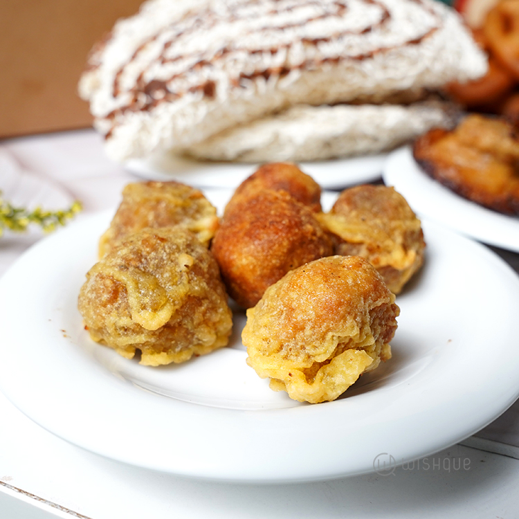 Avurudu Kavili & Grocery Collection