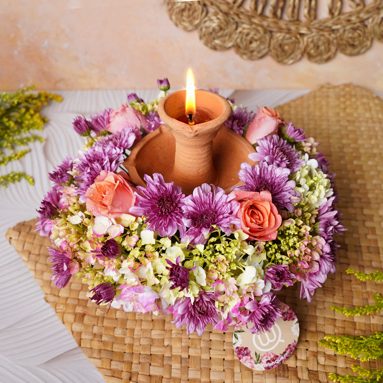 Avurudu Sparkle Clay Lamp Arrangement