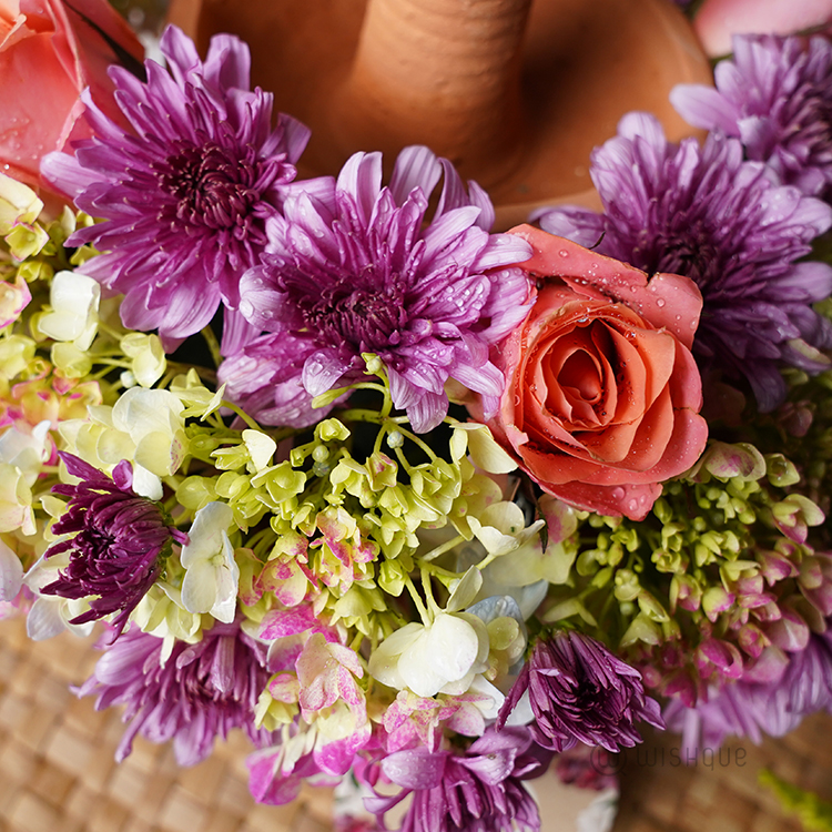 Avurudu Sparkle Clay Lamp Arrangement