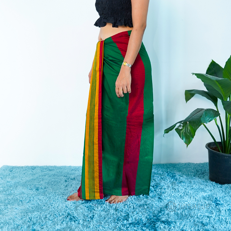 Maroon & Gold Line Avurudu Handloom Sarong & Lungi