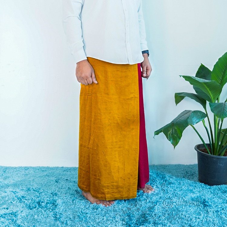 Maroon & Gold Line Avurudu Handloom Sarong & Lungi