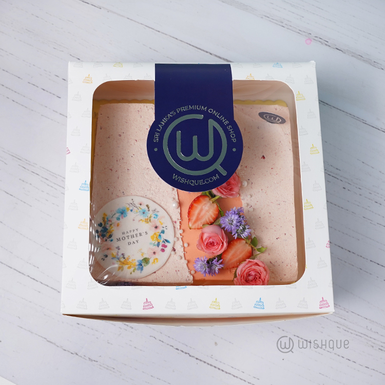 Fresh Blush Blooms Strawberry Blended Vanilla Cake