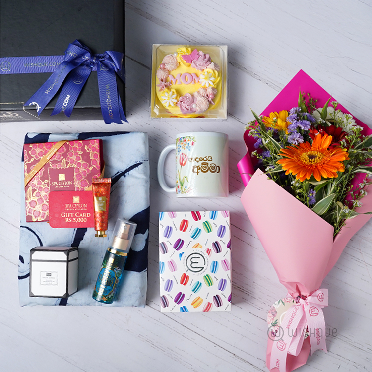 Mom's Pampering Spa Gift Box