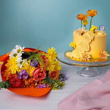 Yellow Petal Cascade Gift Set