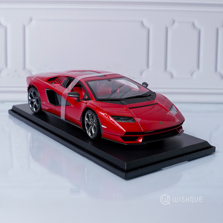 Maisto Lamborghini Countach LPI 800-4 Burgundy Special Edition