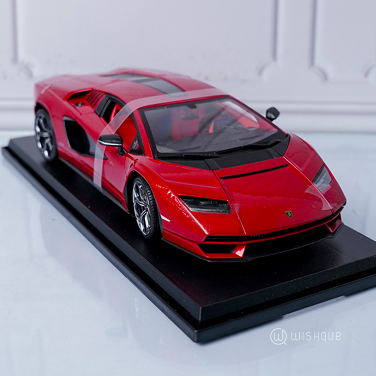 Maisto Lamborghini Countach LPI 800-4 Burgundy Special Edition