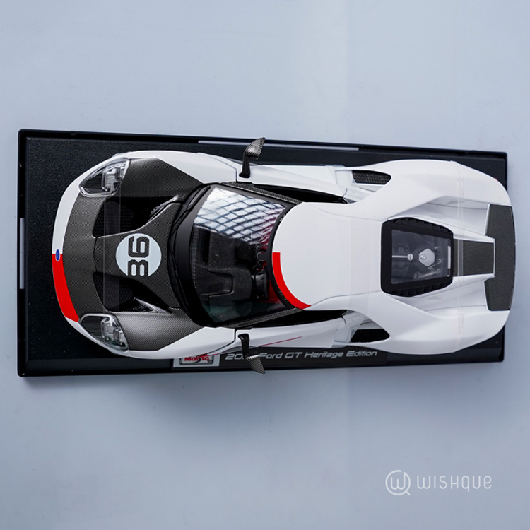 Maisto 2021 Ford GT Heritage White Special Edition
