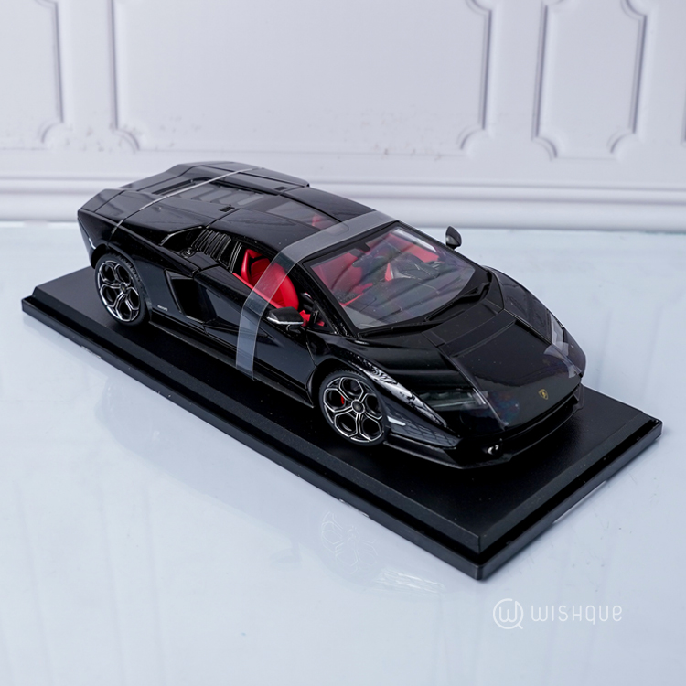 Maisto Lamborghini Countach LPI 800-4 - Black