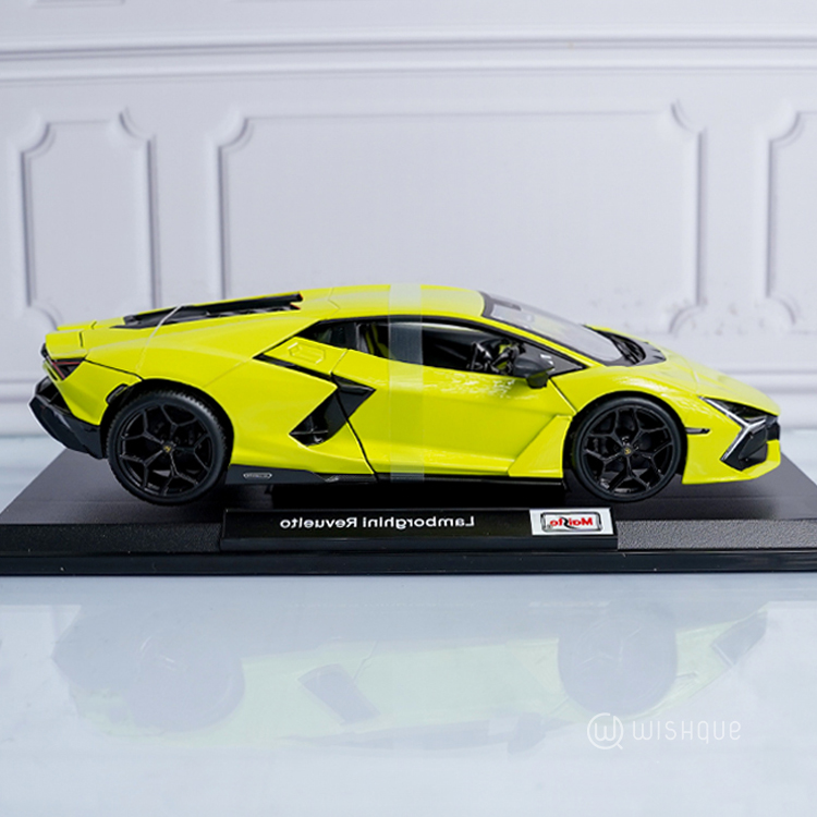 Maisto Lamborghini Revuelto Diecast Model Car - Neon Green