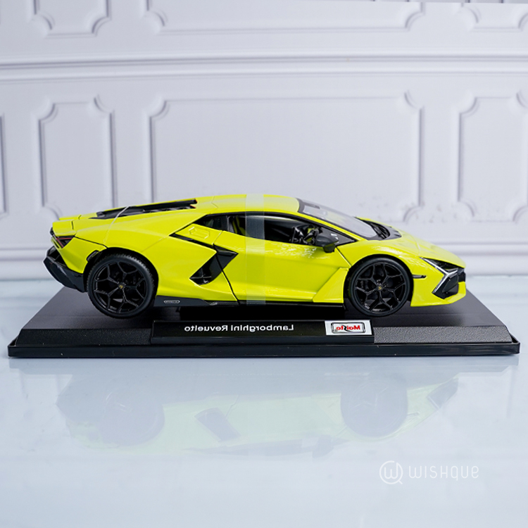 Maisto Lamborghini Revuelto Diecast Model Car - Neon Green
