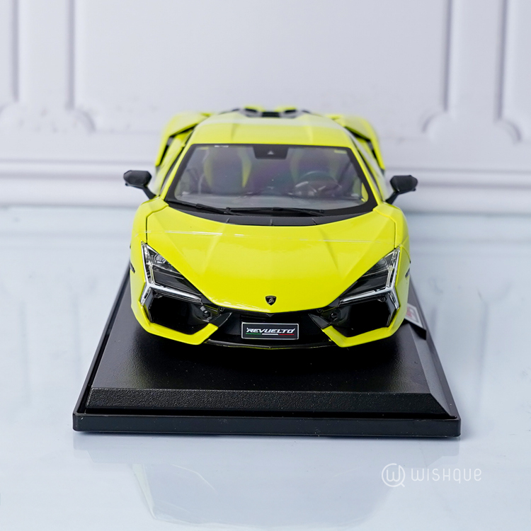 Maisto Lamborghini Revuelto Diecast Model Car - Neon Green