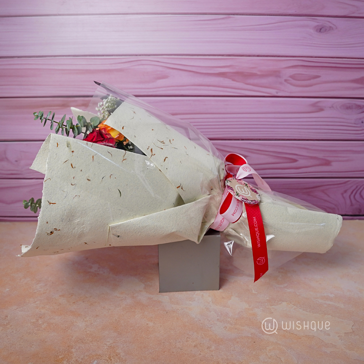 Love in Three Hues Fresh Roses Bouquet