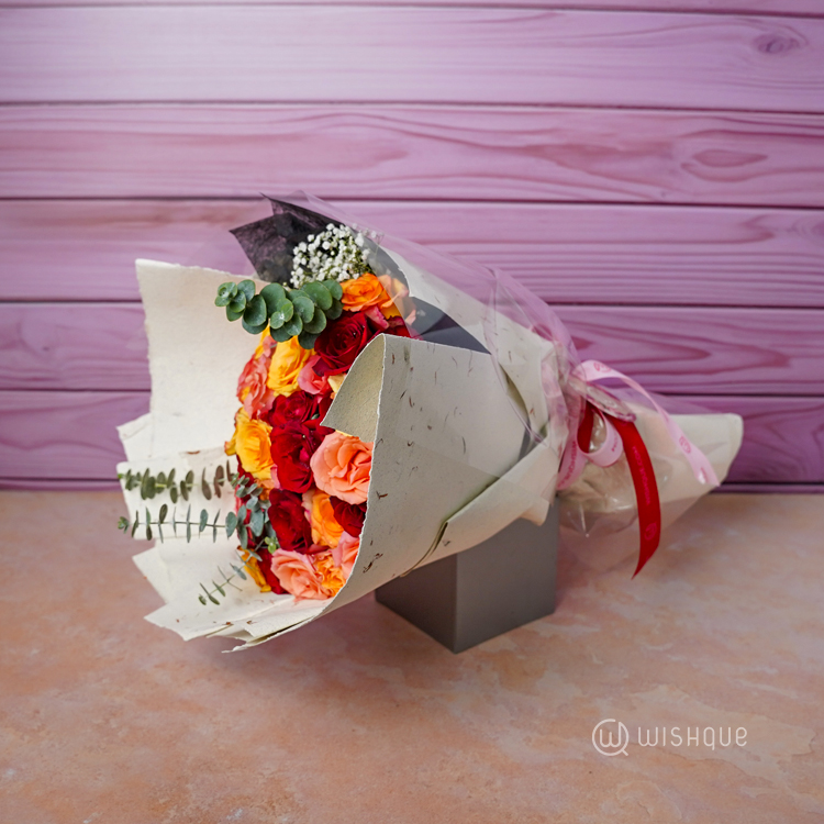 Love in Three Hues Fresh Roses Bouquet