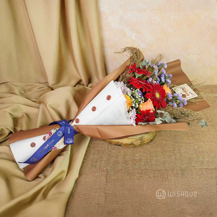 The Warm Classic Father's Day Floral Bouquet