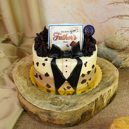 Royal Suit Happy Father's Day Chocolate Ganache Cake