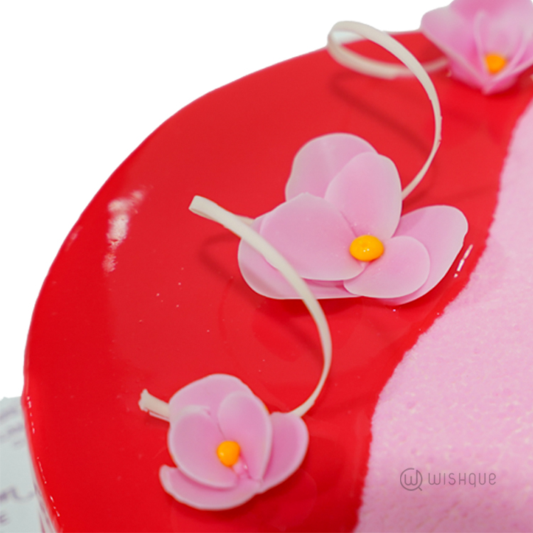 Strawberry Rose Cake