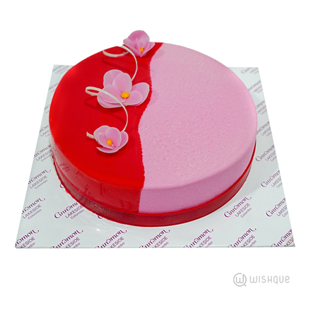 Strawberry Rose Cake