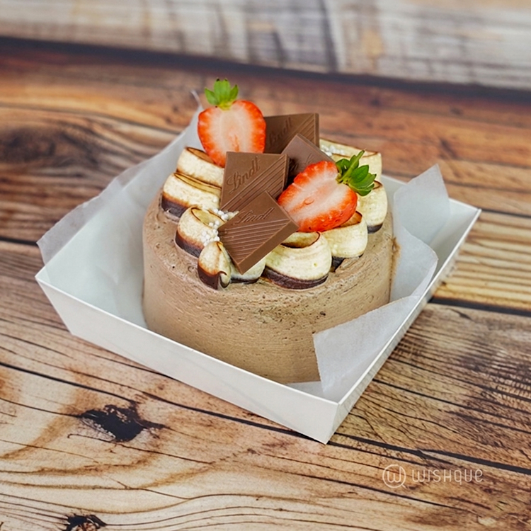 Lindt Strawberry Chocolate Bento Cake
