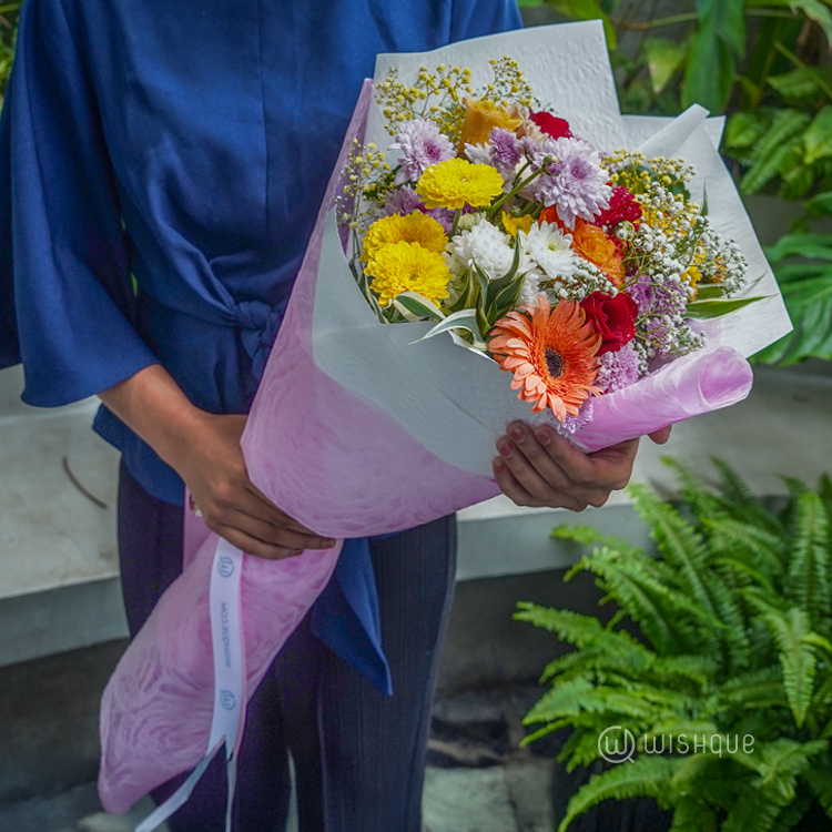 Springtime Happy Bloom Bouquet