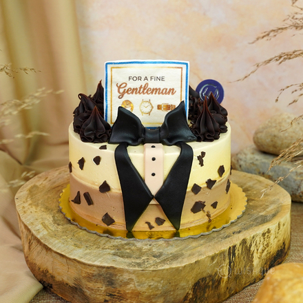 Royal Suit Chocolate Ganache Cake