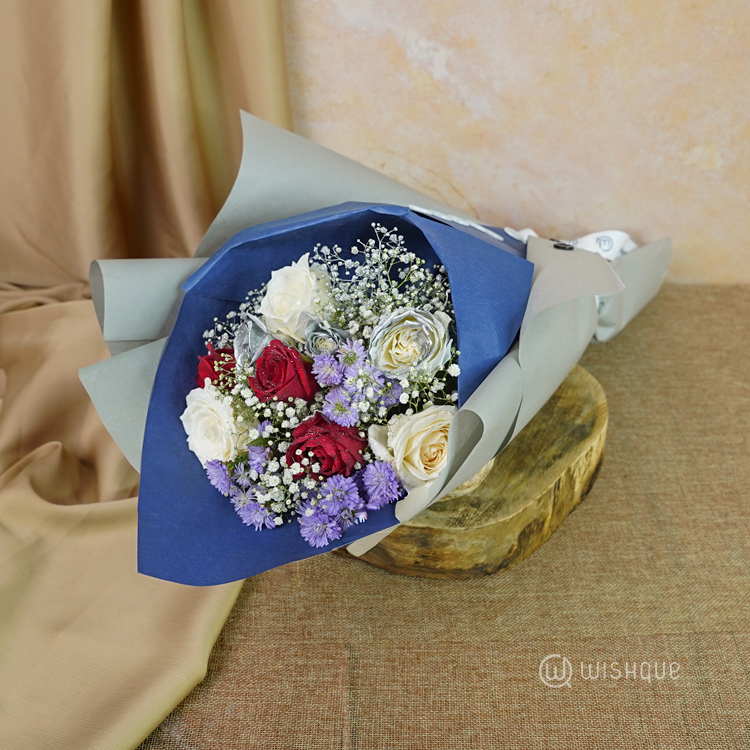 A Touch of Sapphire Gentleman Bouquet