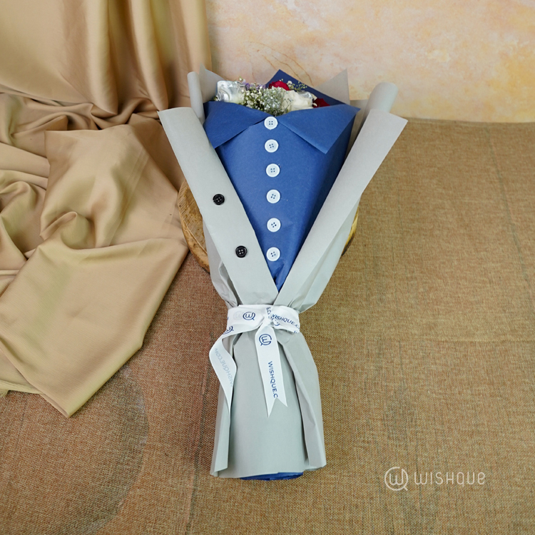 A Touch of Sapphire Gentleman Bouquet