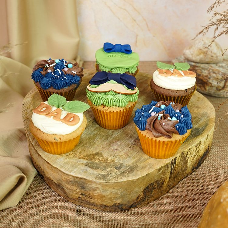 The Loving Dad Cupcake Box of 06