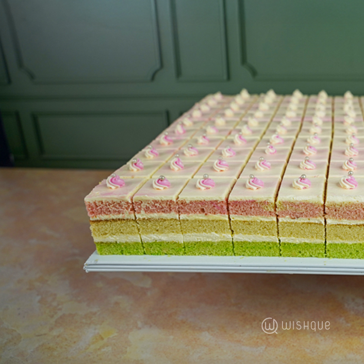 Grand Celebration Ribbon Cake Party Pack
