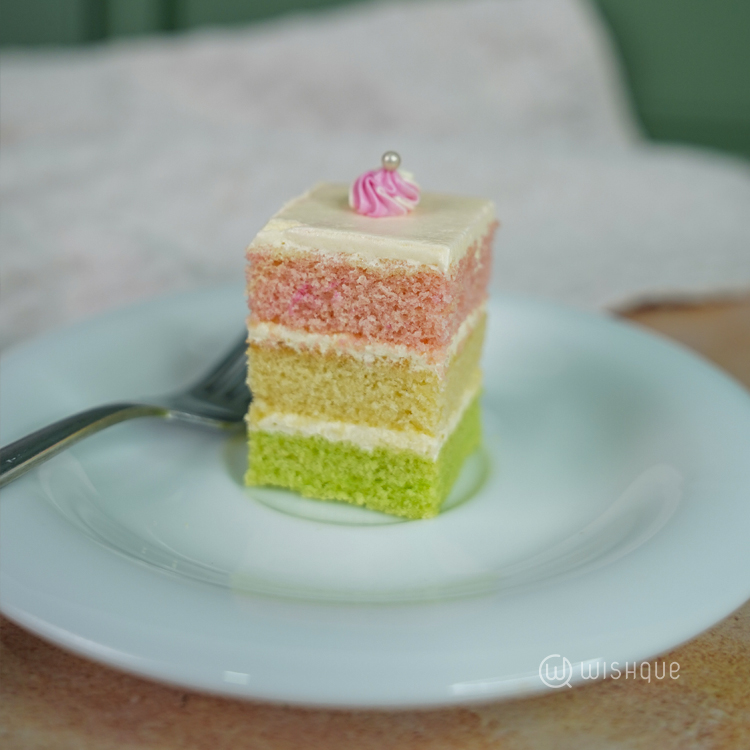 Grand Celebration Ribbon Cake Party Pack