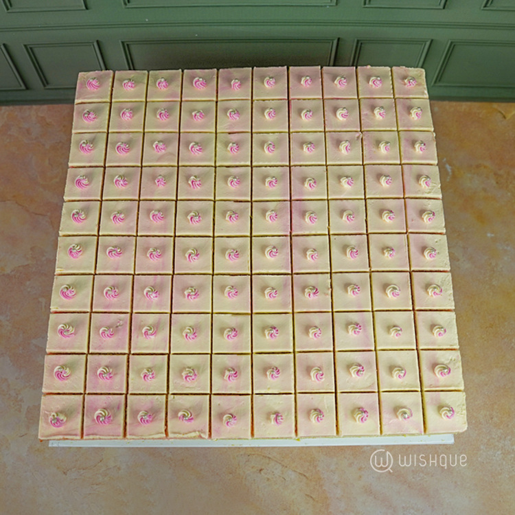 Grand Celebration Ribbon Cake Party Pack