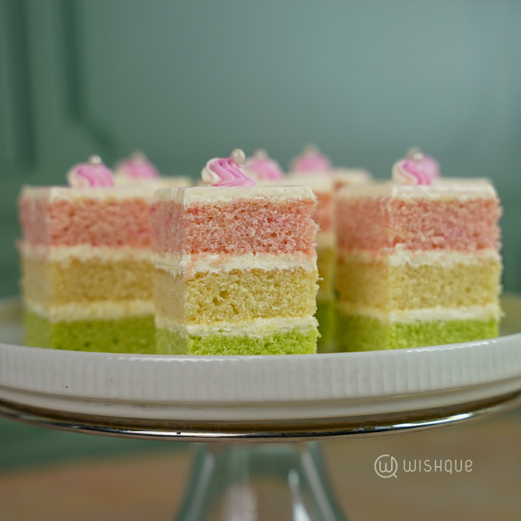 Grand Celebration Ribbon Cake Party Pack